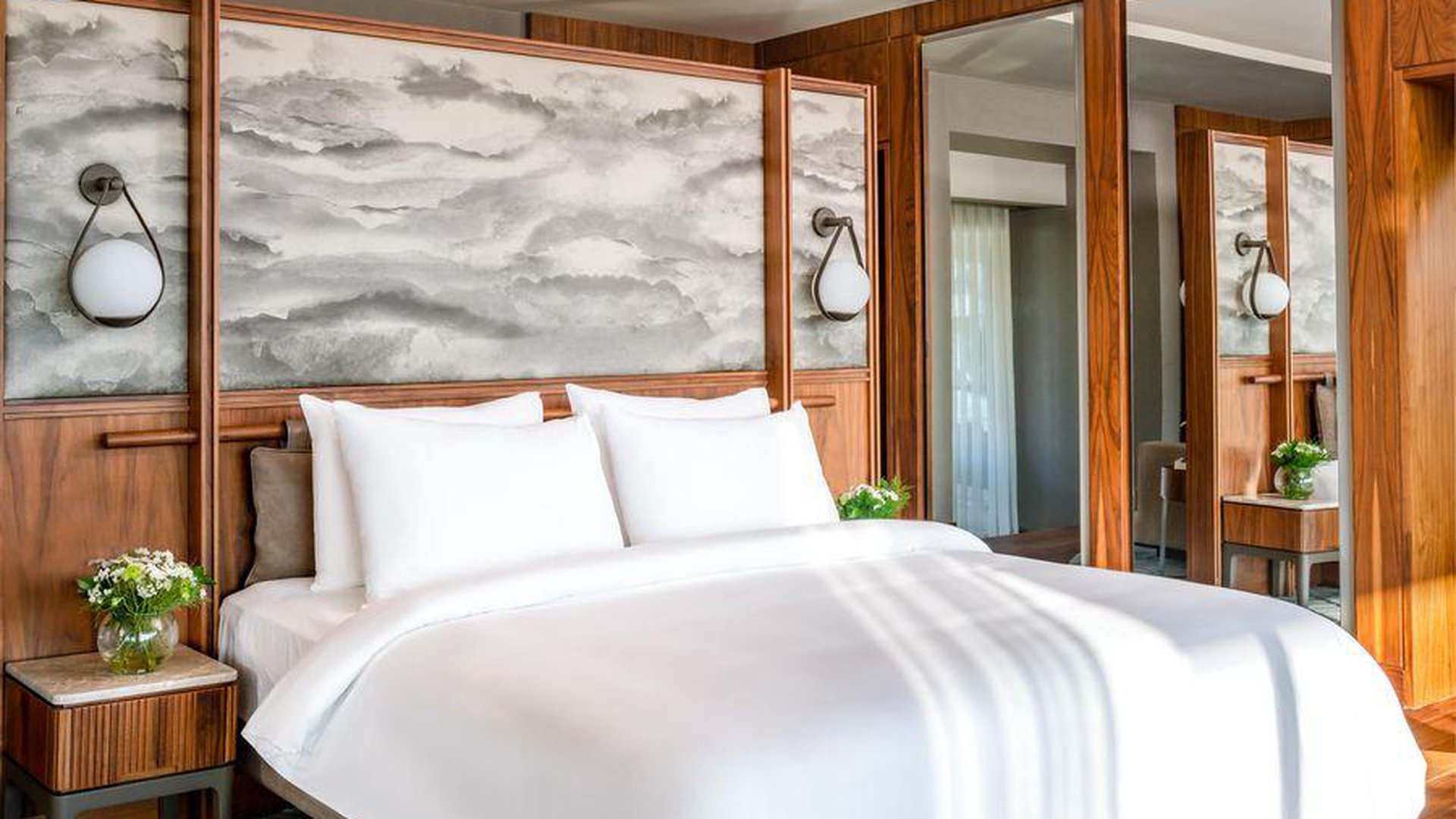 RIXOS SUNGATE - THE LAND OF LEGENDS FREE ACCESS