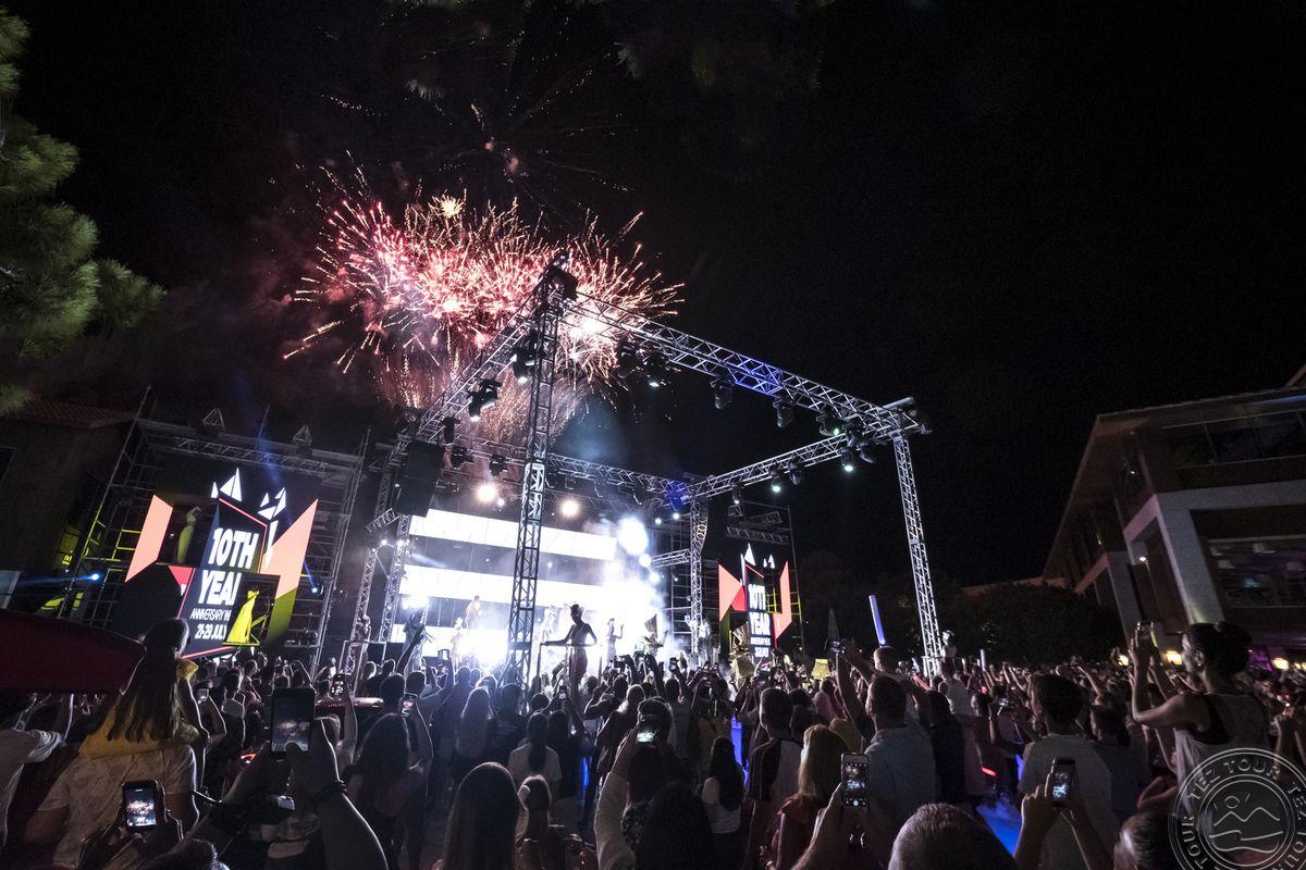 RIXOS SUNGATE - THE LAND OF LEGENDS FREE ACCESS