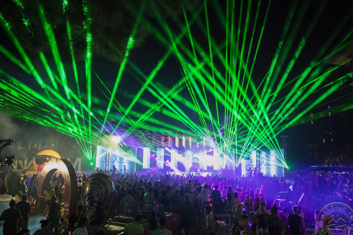 RIXOS SUNGATE - THE LAND OF LEGENDS FREE ACCESS