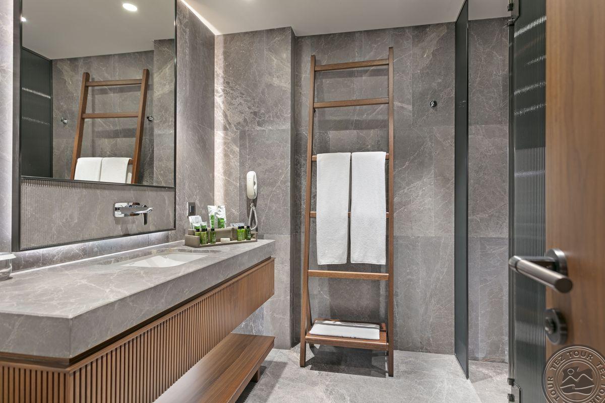 RIXOS SUNGATE - THE LAND OF LEGENDS FREE ACCESS