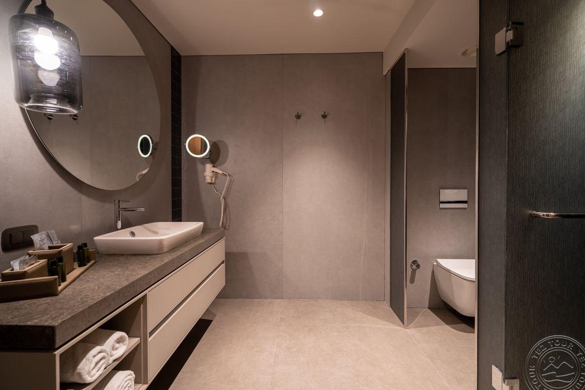 RIXOS SUNGATE - THE LAND OF LEGENDS FREE ACCESS