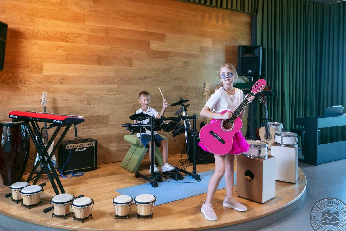 RIXOS SUNGATE - THE LAND OF LEGENDS FREE ACCESS