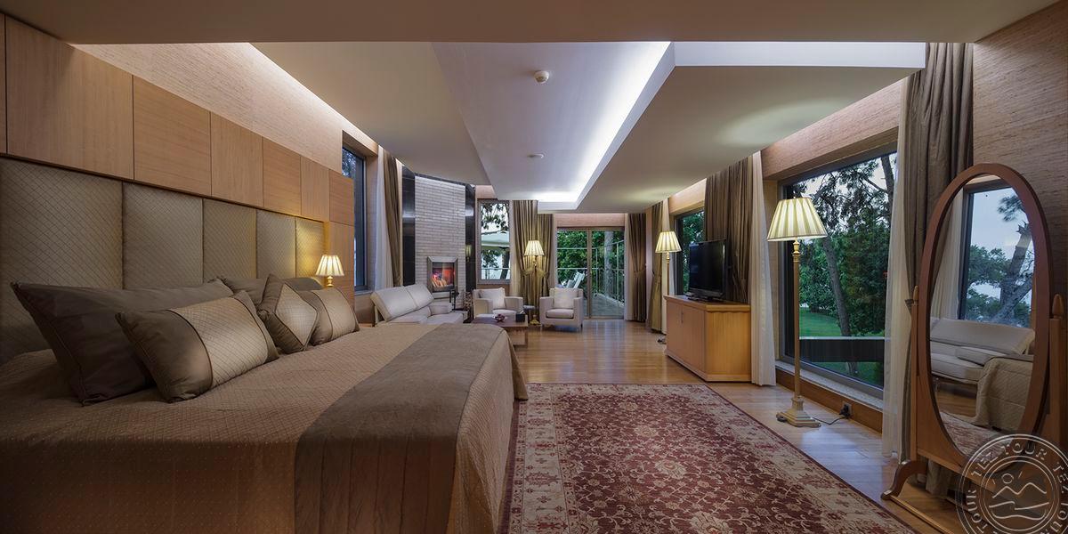 RIXOS SUNGATE - THE LAND OF LEGENDS FREE ACCESS