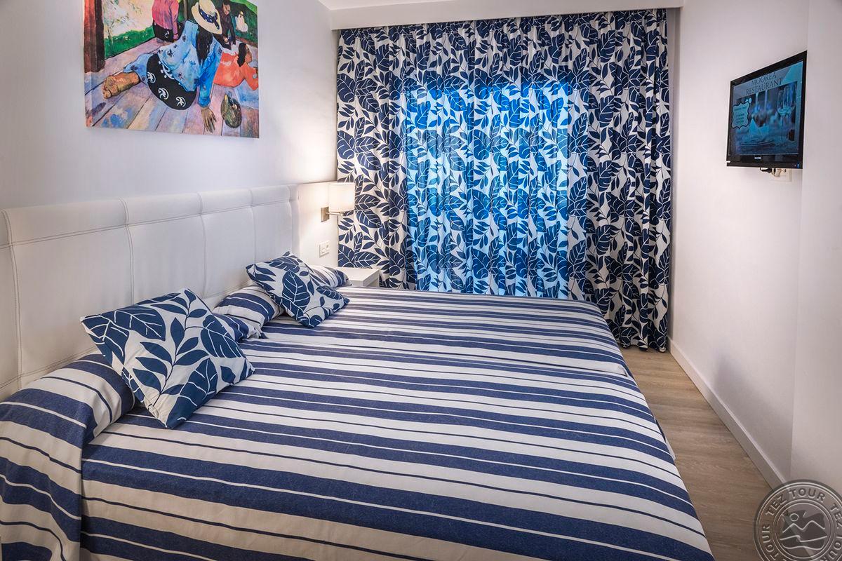 TAHITI PLAYA & SUITES