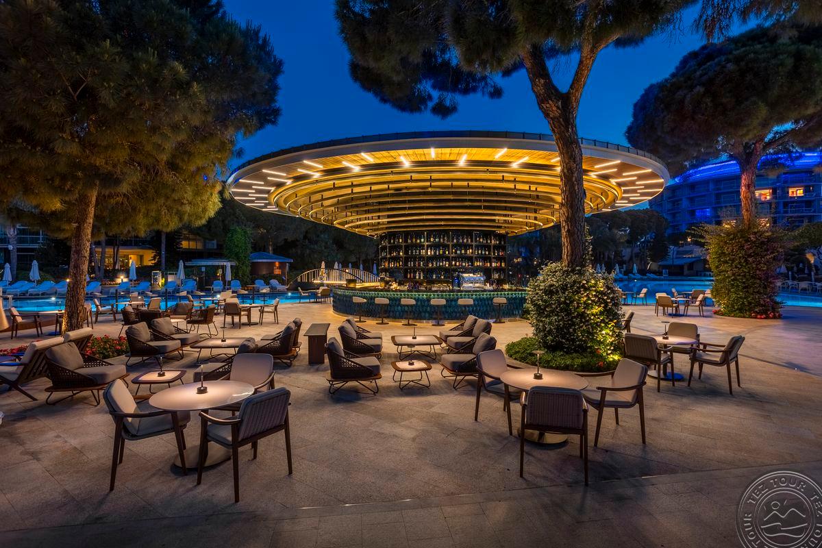 CALISTA LUXURY RESORT