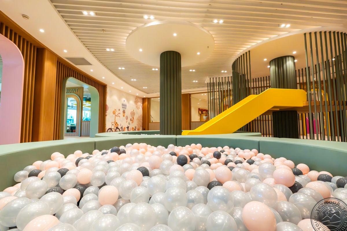 CALISTA LUXURY RESORT