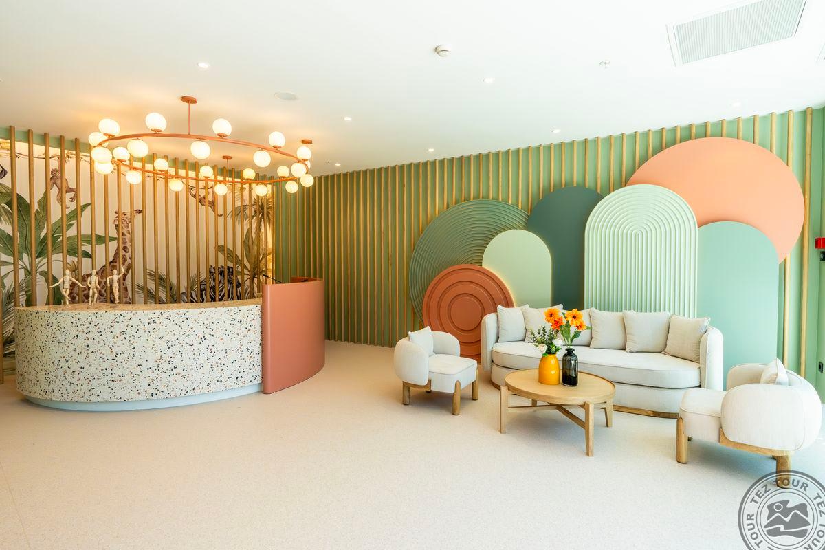 CALISTA LUXURY RESORT