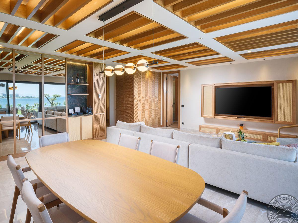 ANDA BARUT COLLECTION