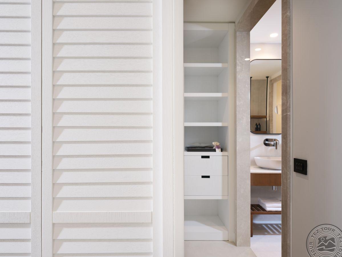 ANDA BARUT COLLECTION