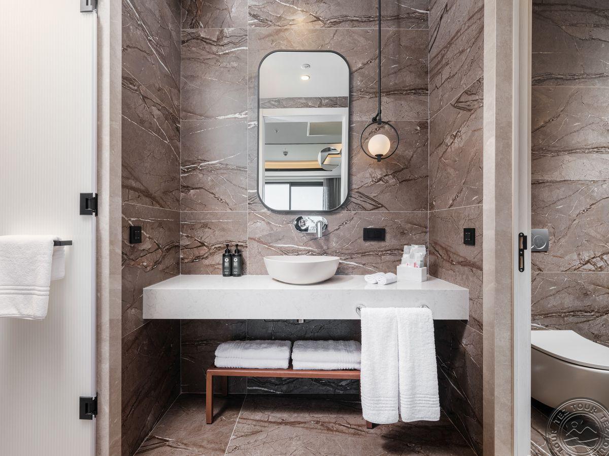 ANDA BARUT COLLECTION