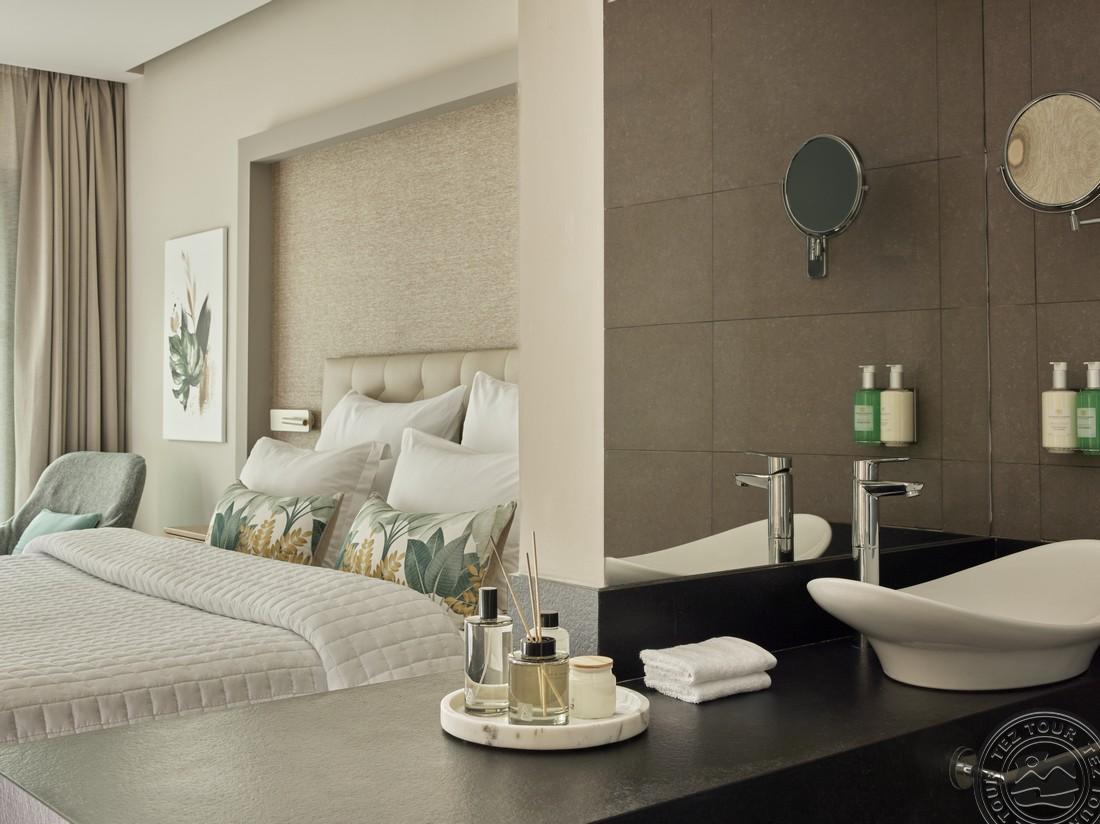 MARBELLA, MAR-BELLA COLLECTION