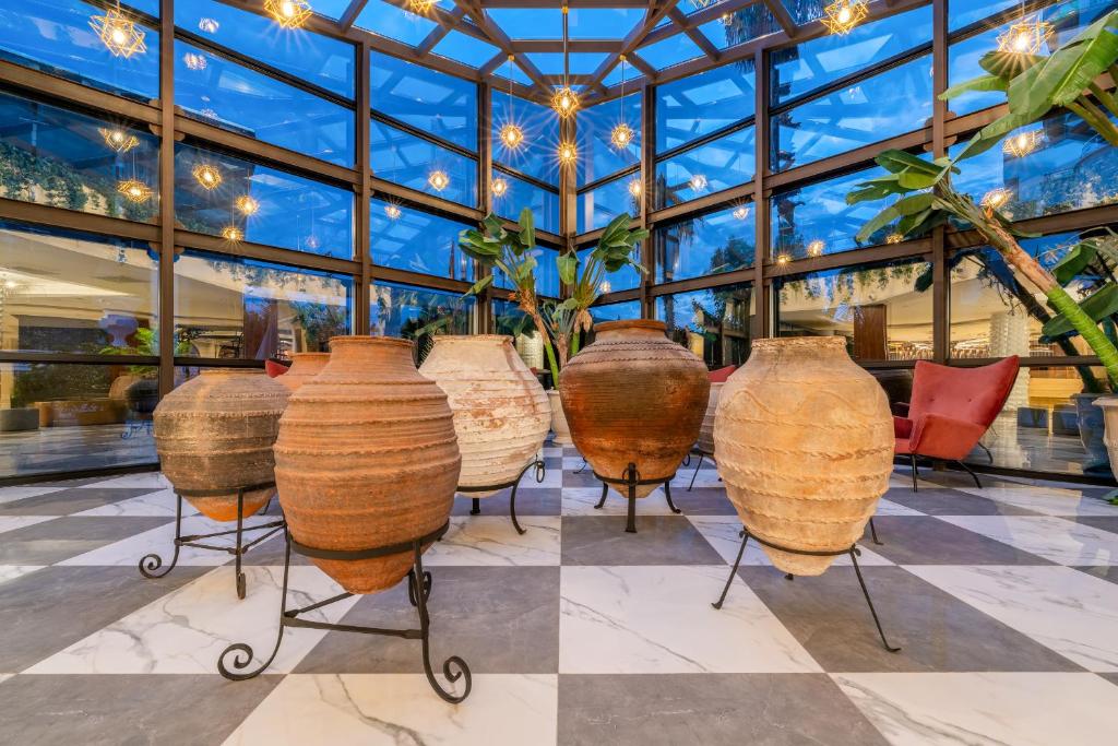 Royal Garden Beach Hotel -