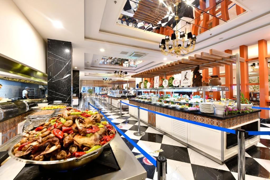 Royal Garden Beach Hotel -