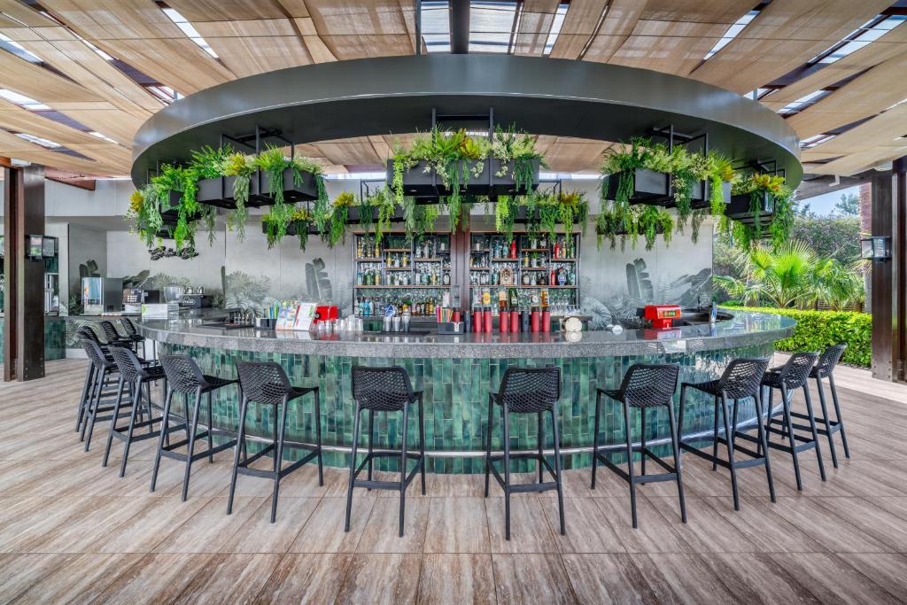 Royal Garden Beach Hotel -