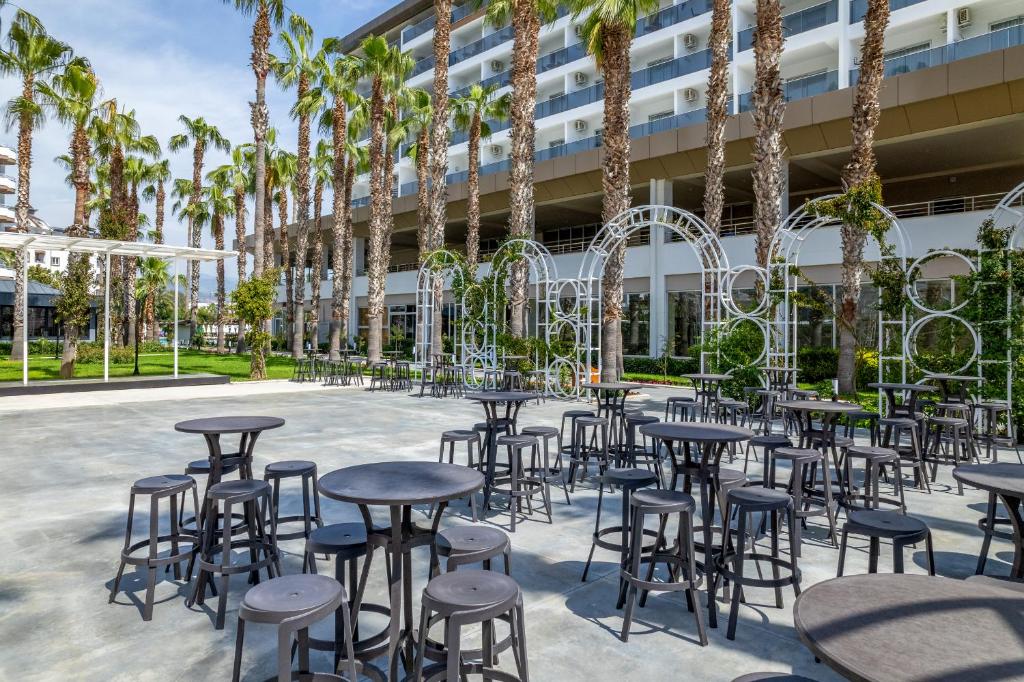 Royal Garden Beach Hotel -