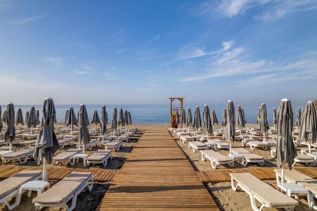 Royal Garden Beach Hotel -