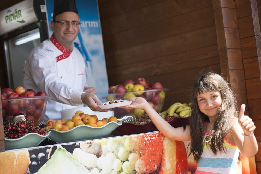 Quattro Beach Spa & Resort -