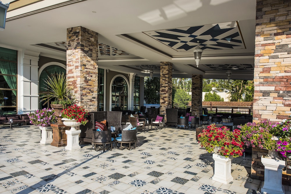 Quattro Beach Spa & Resort -