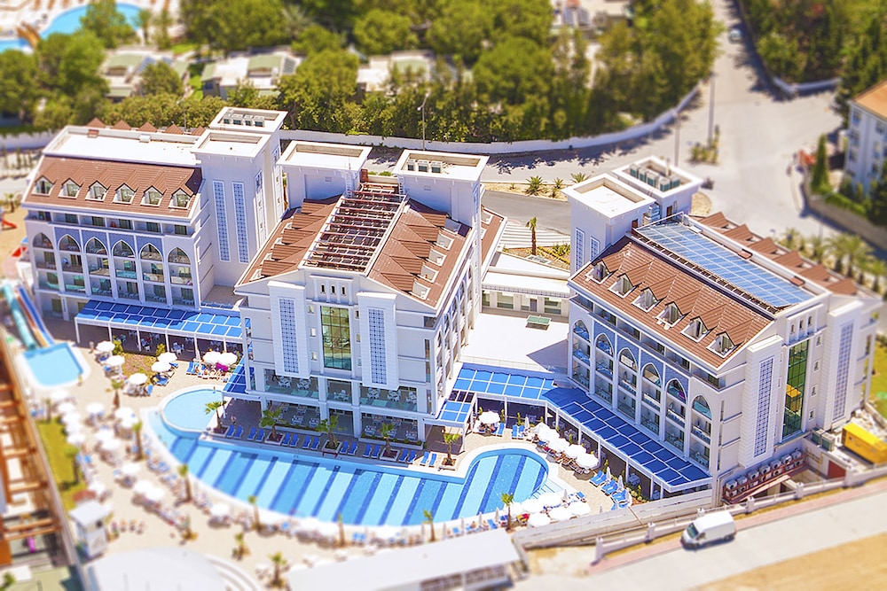 Diamond Elite Hotel & Spa -