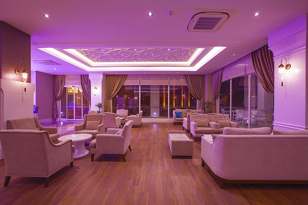 Diamond Elite Hotel & Spa -