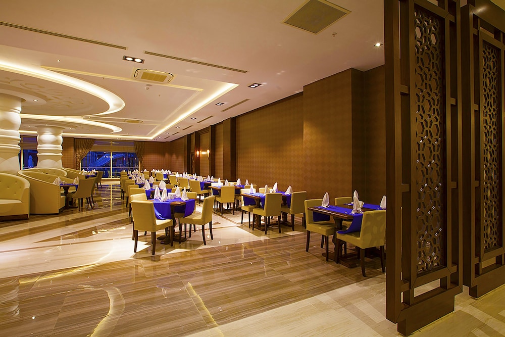 Diamond Elite Hotel & Spa -