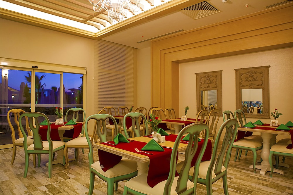 Diamond Elite Hotel & Spa -