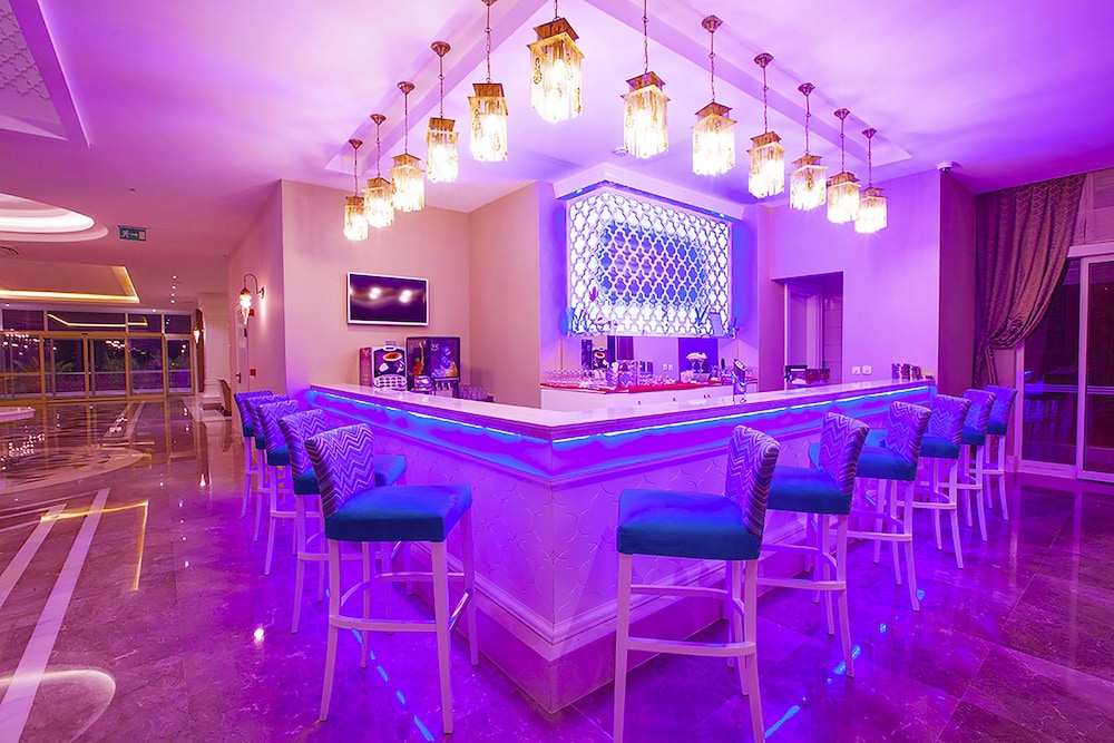 Diamond Elite Hotel & Spa -