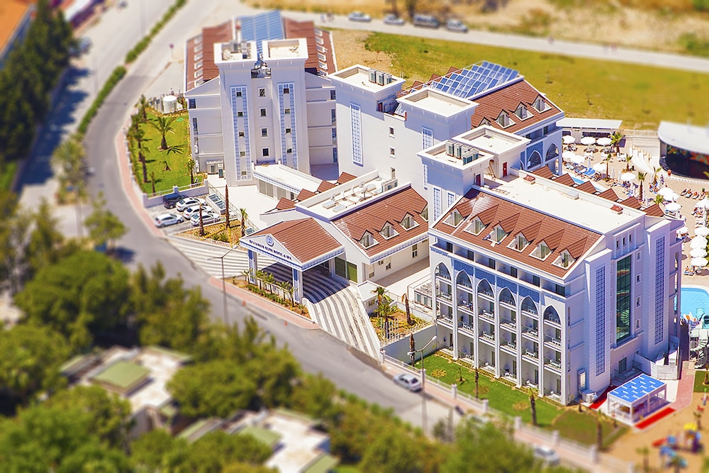 Diamond Elite Hotel & Spa -