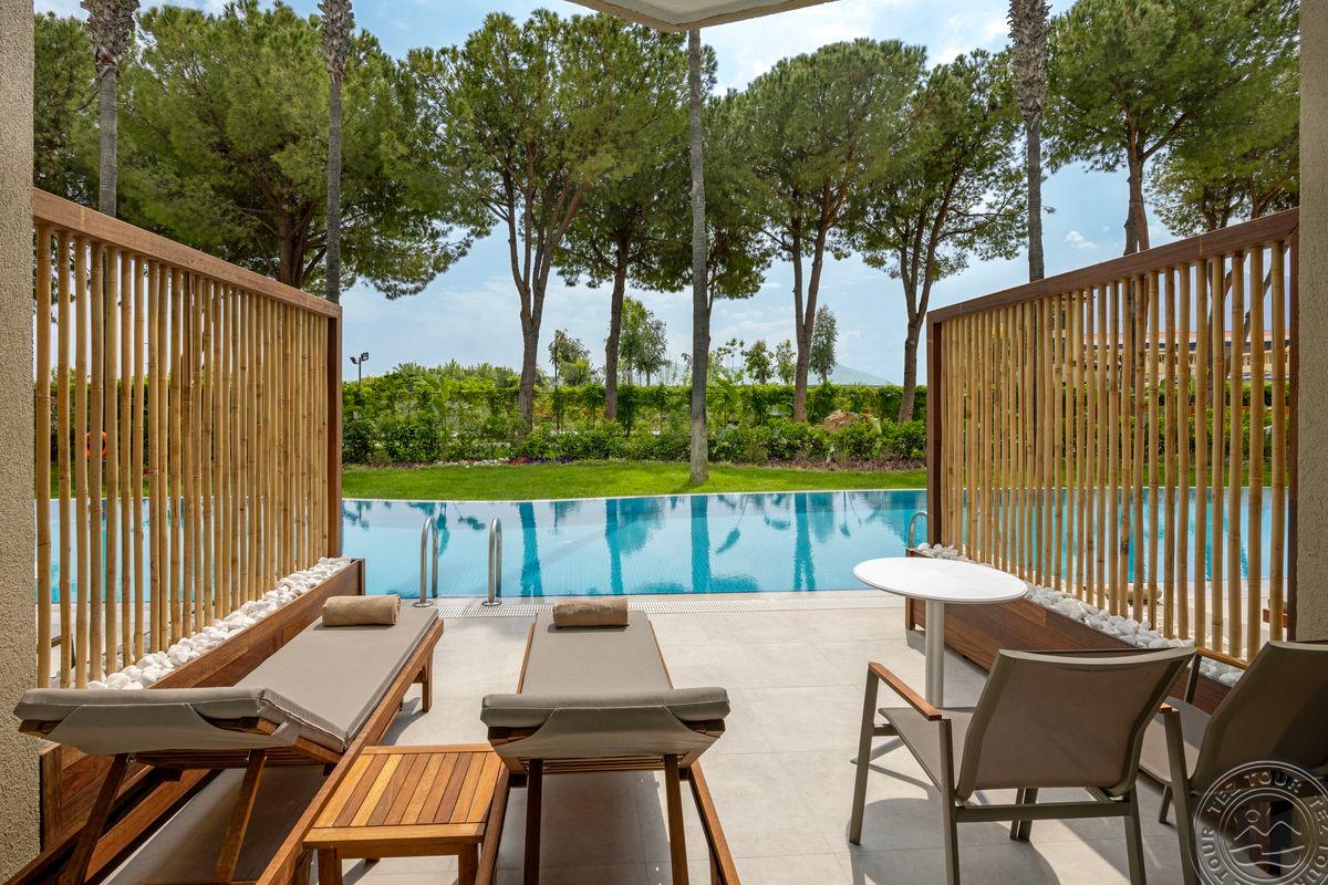 DOBEDAN WORLD PALACE