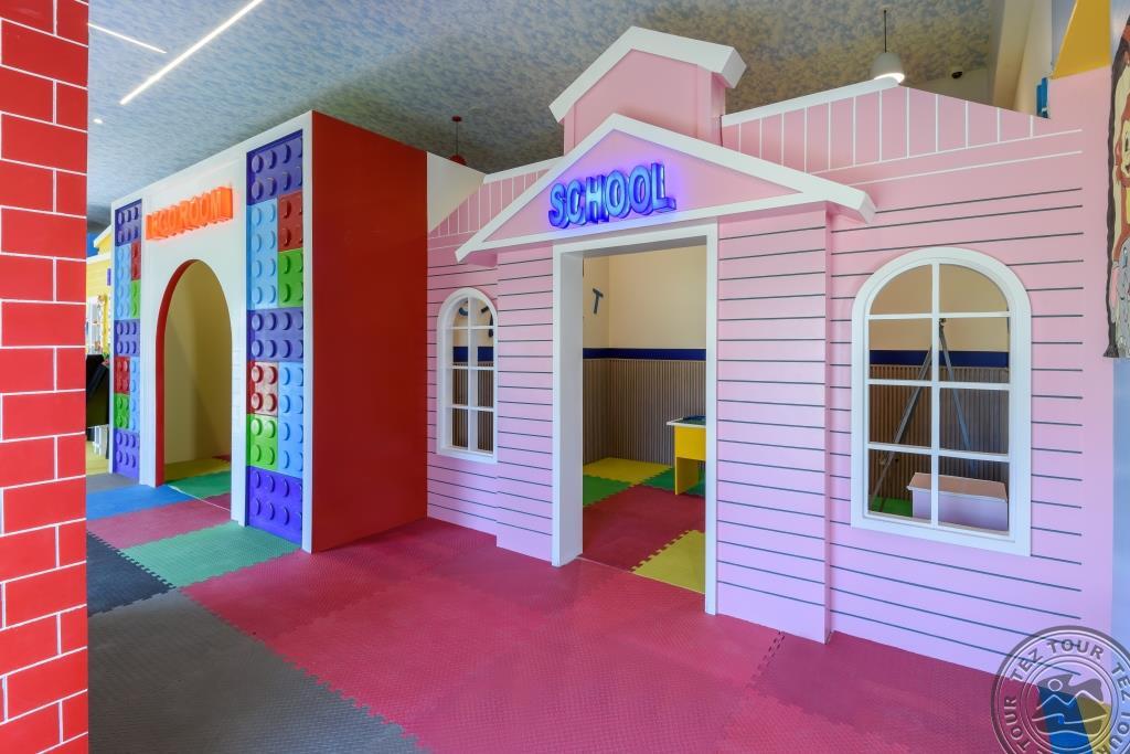 THE V LUXURY RESORT SAHL HASHEESH