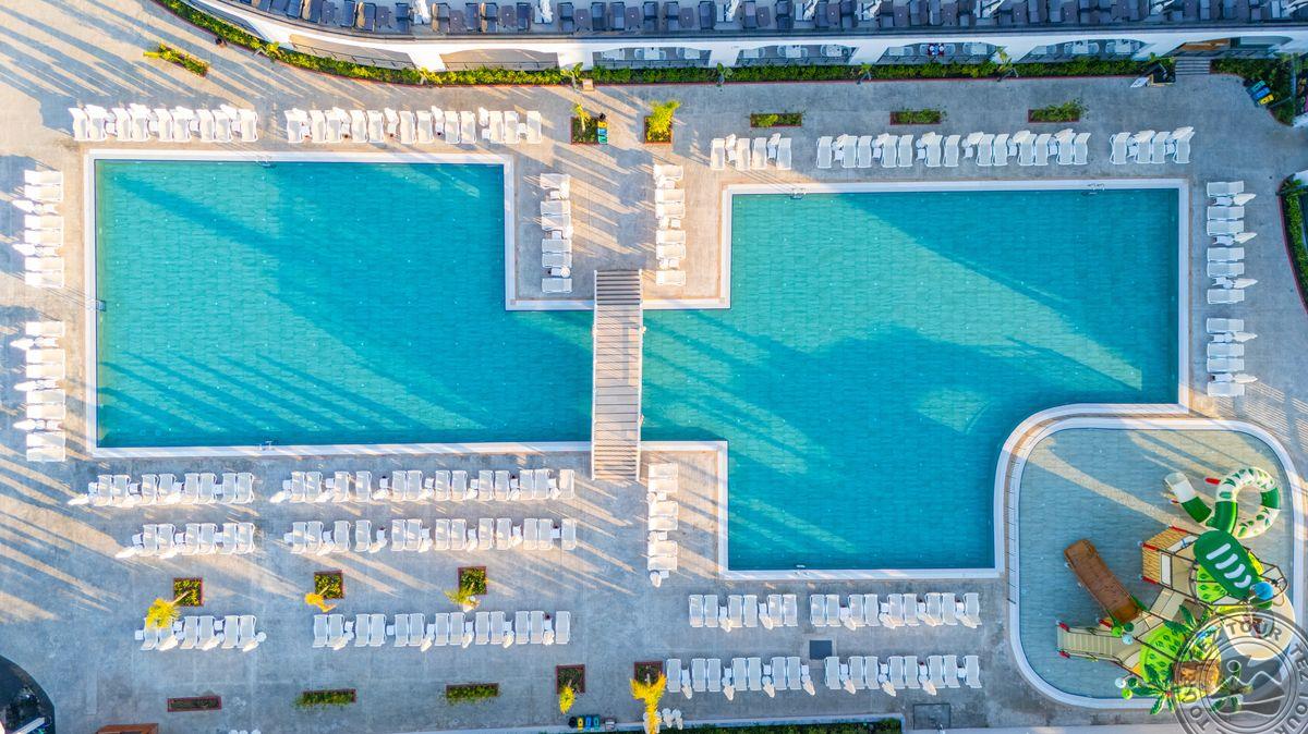 SIDE MOON PALACE HOTEL