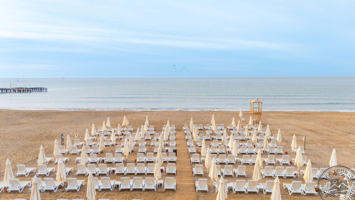 SIDE MOON PALACE HOTEL