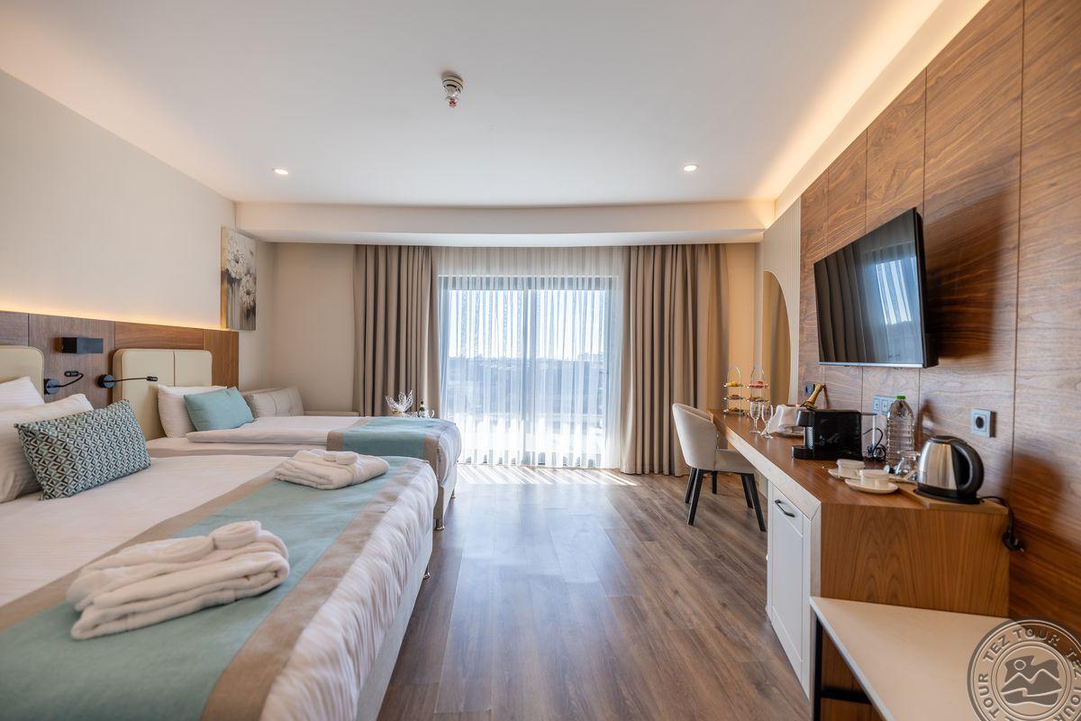 SIDE MOON PALACE HOTEL