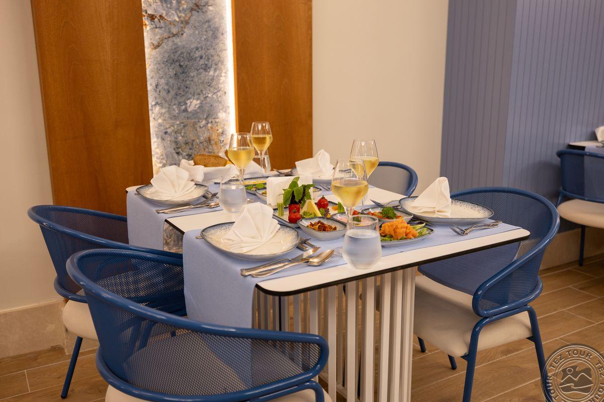 SIDE MOON PALACE HOTEL