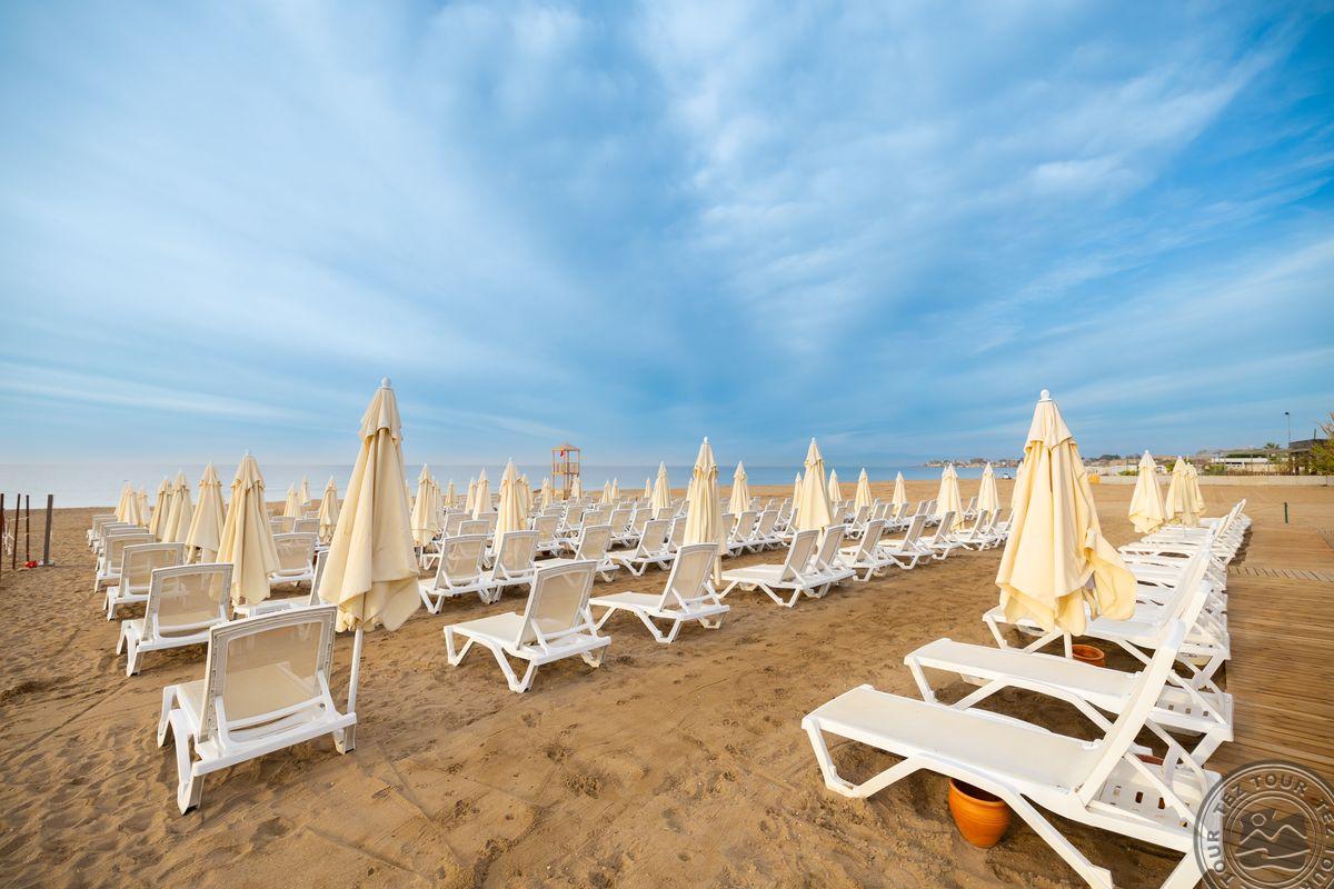 SIDE MOON PALACE HOTEL