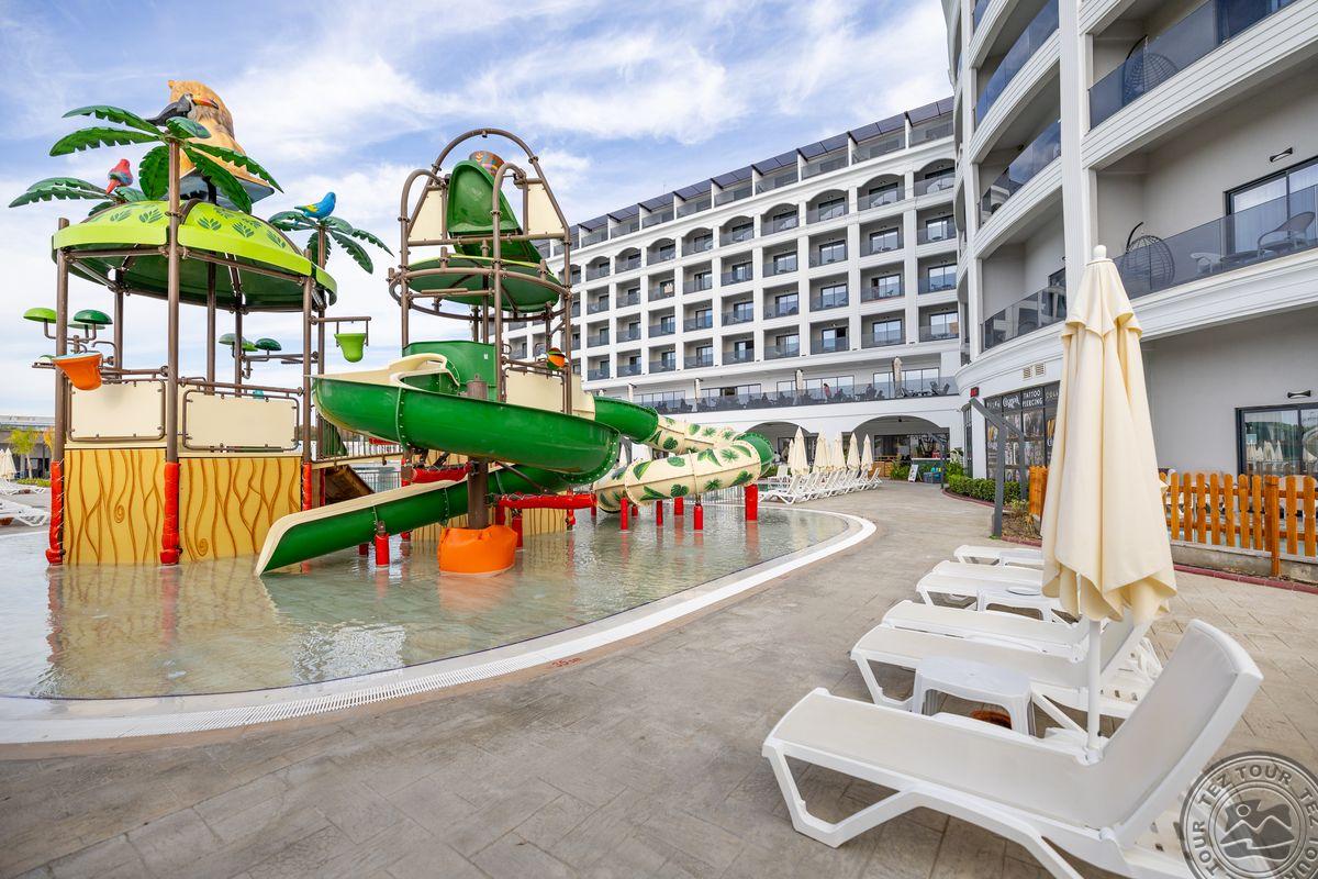 SIDE MOON PALACE HOTEL