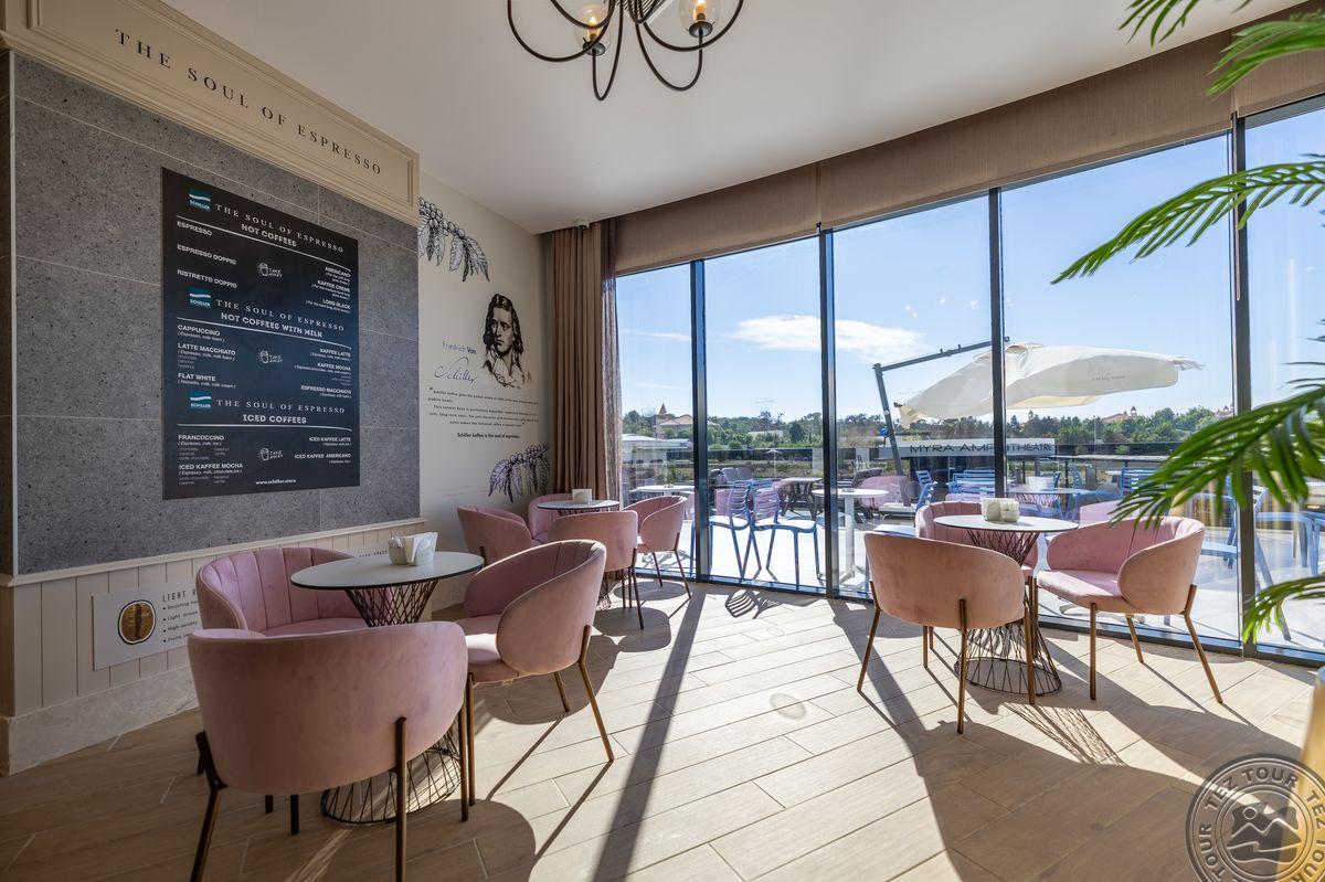 SIDE MOON PALACE HOTEL