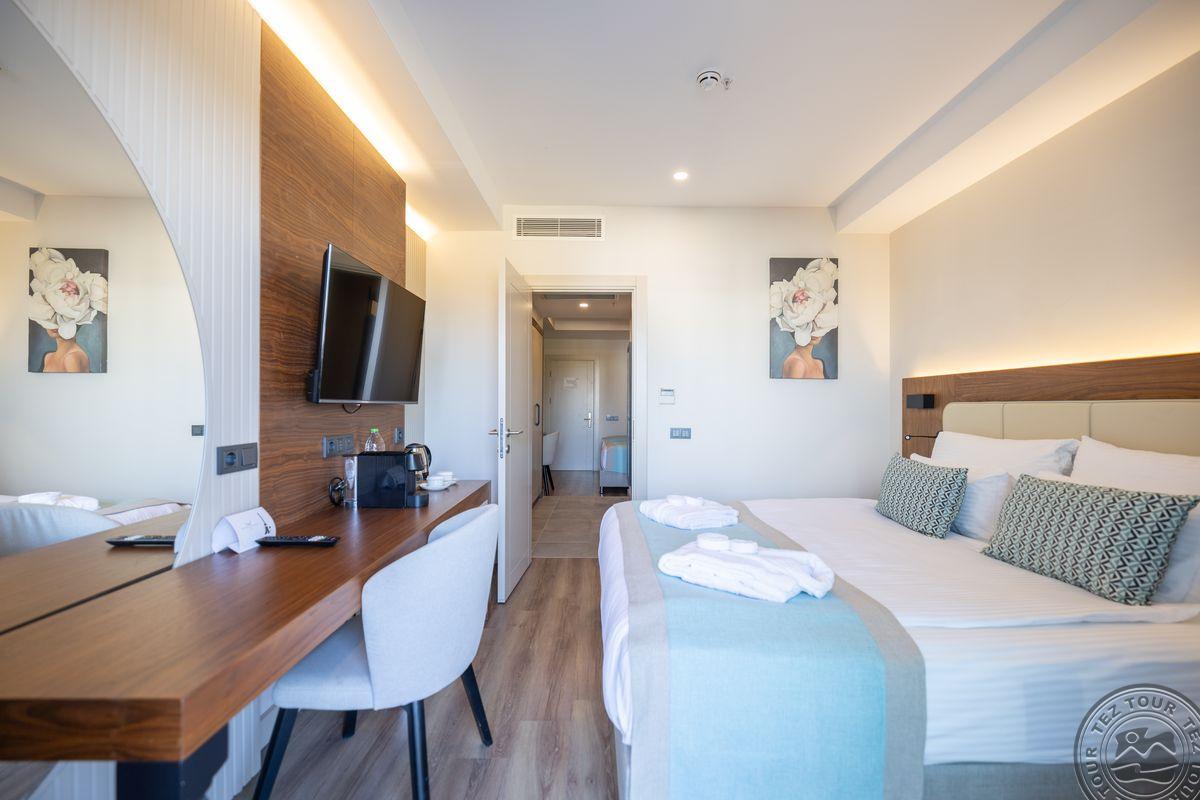 SIDE MOON PALACE HOTEL