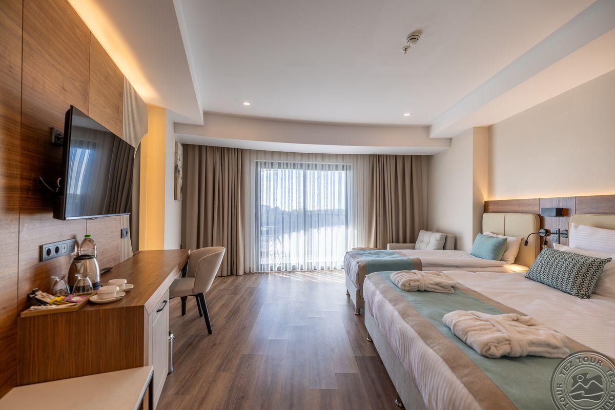 SIDE MOON PALACE HOTEL