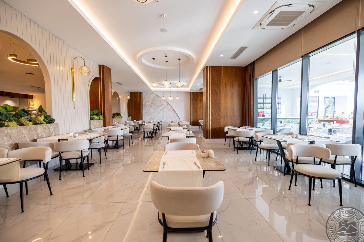 SIDE MOON PALACE HOTEL