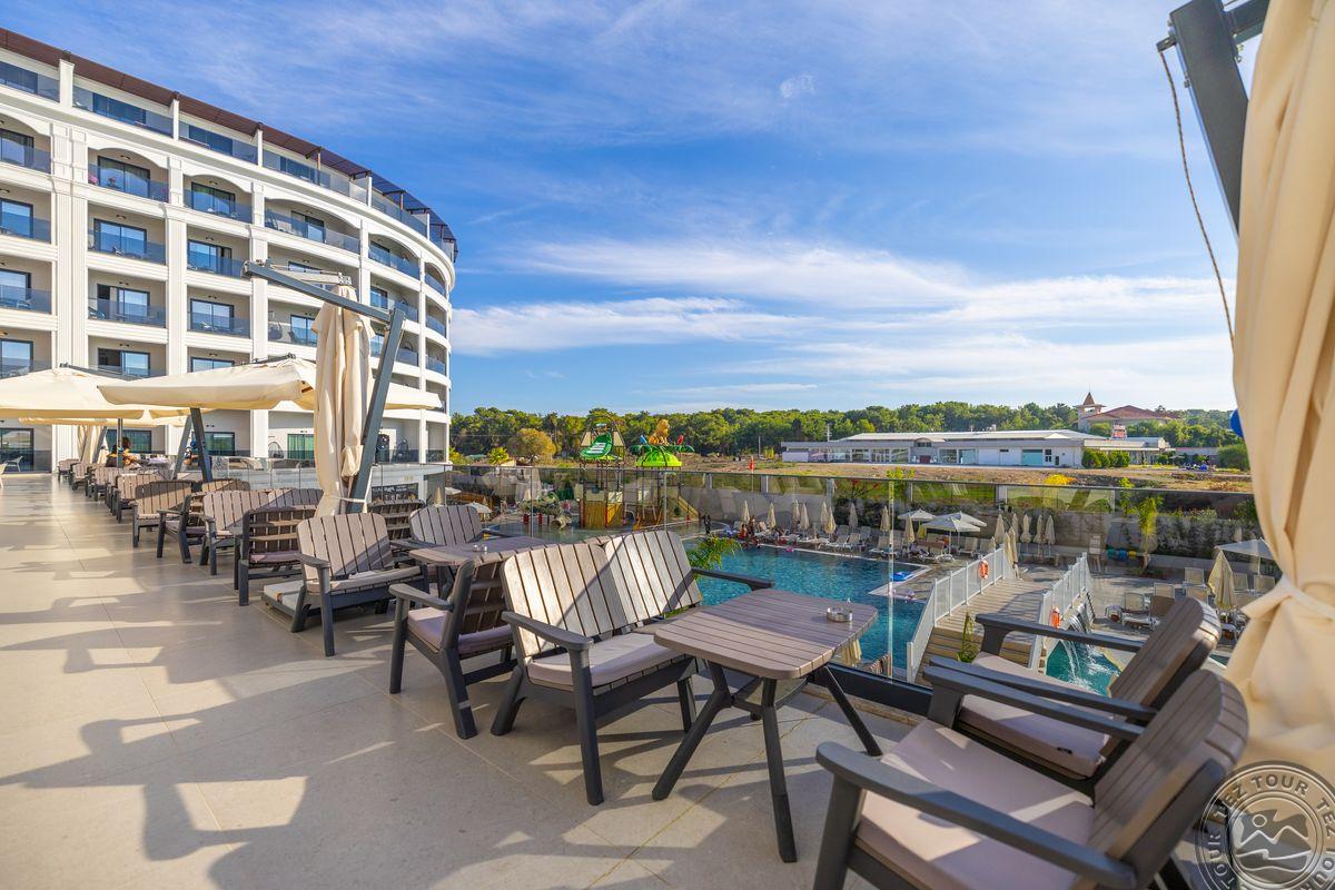 SIDE MOON PALACE HOTEL