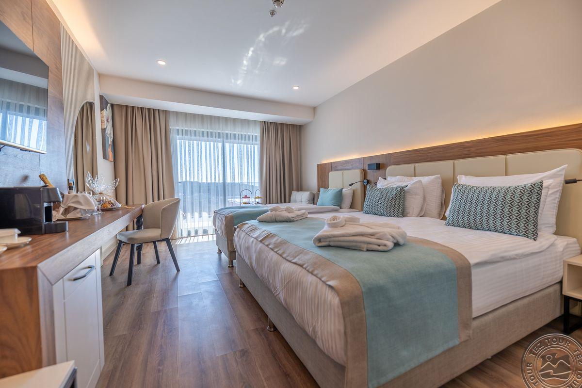 SIDE MOON PALACE HOTEL