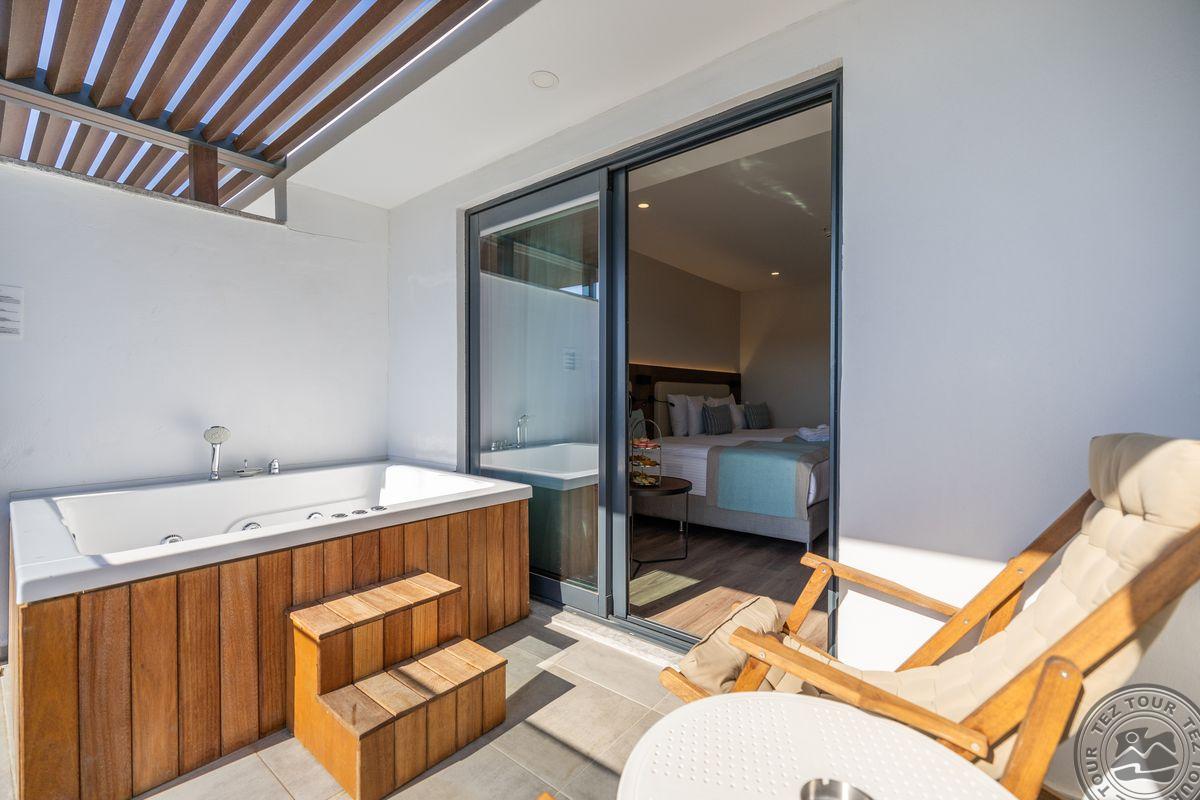 SIDE MOON PALACE HOTEL