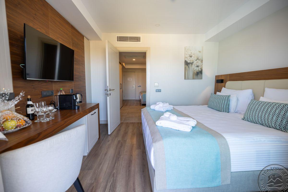 SIDE MOON PALACE HOTEL