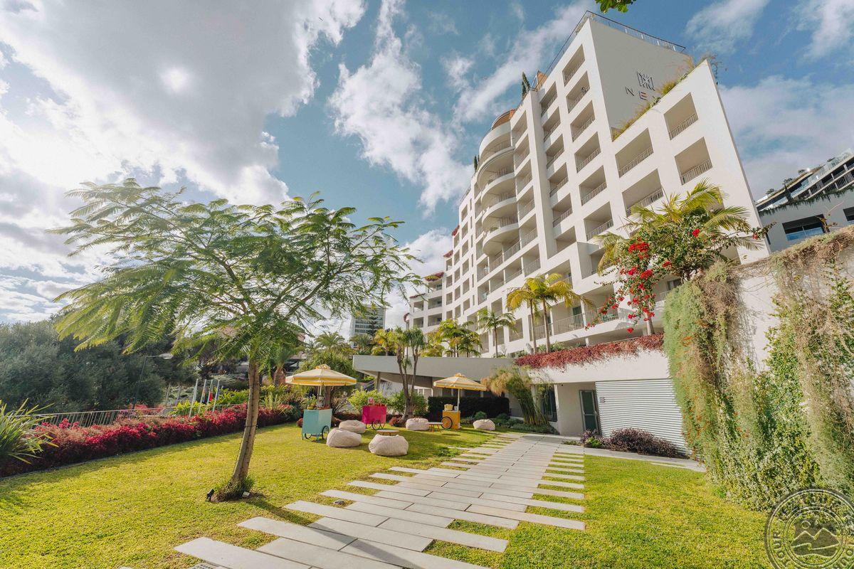 NEXT SAVOY SIGNATURE