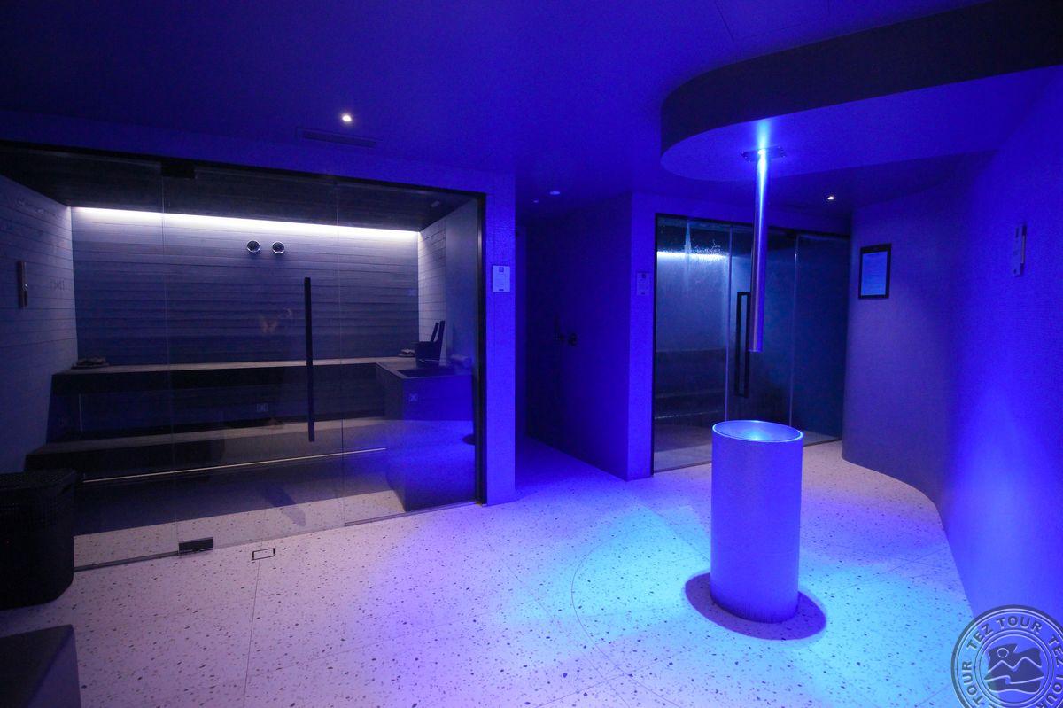 NEXT SAVOY SIGNATURE