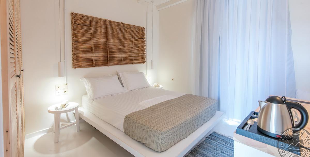 EVA MARE HOTEL & SUITES