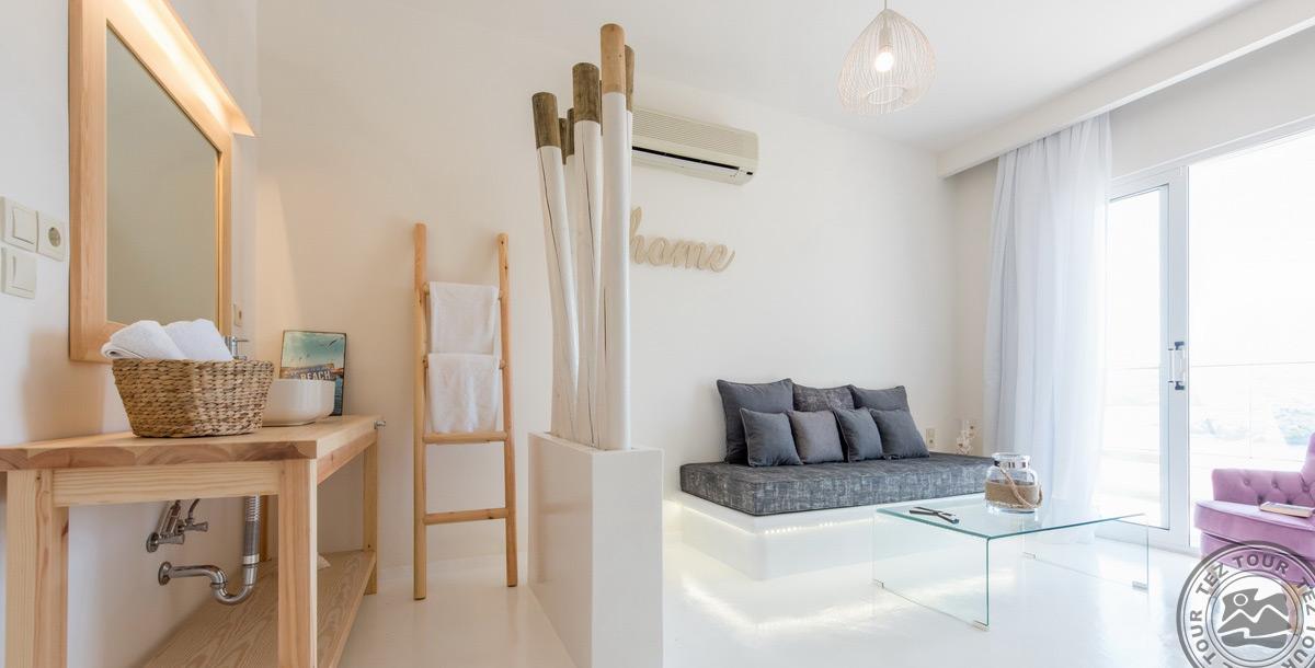 EVA MARE HOTEL & SUITES