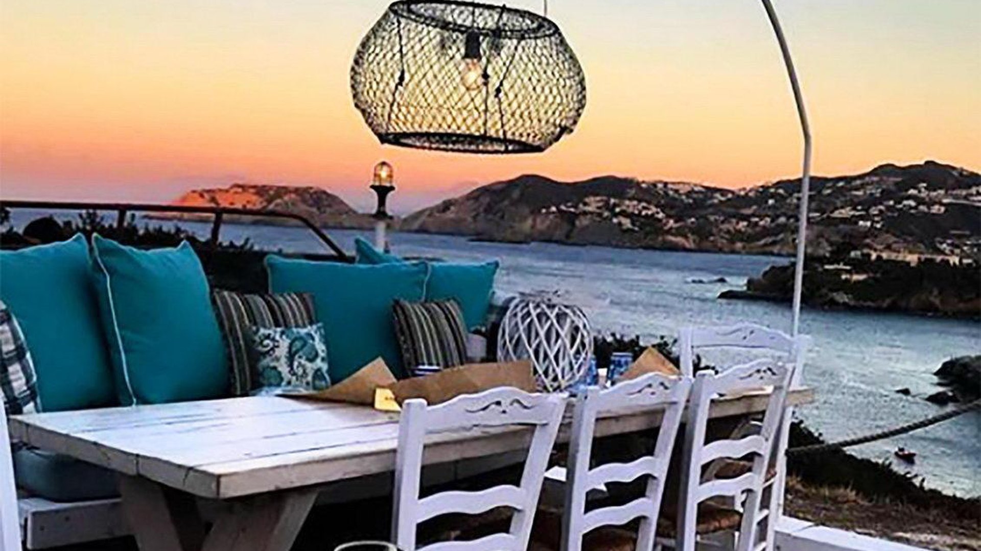 EVA MARE HOTEL & SUITES