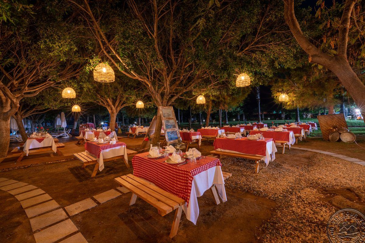 SELECTUM FAMILY RESORT SIDE